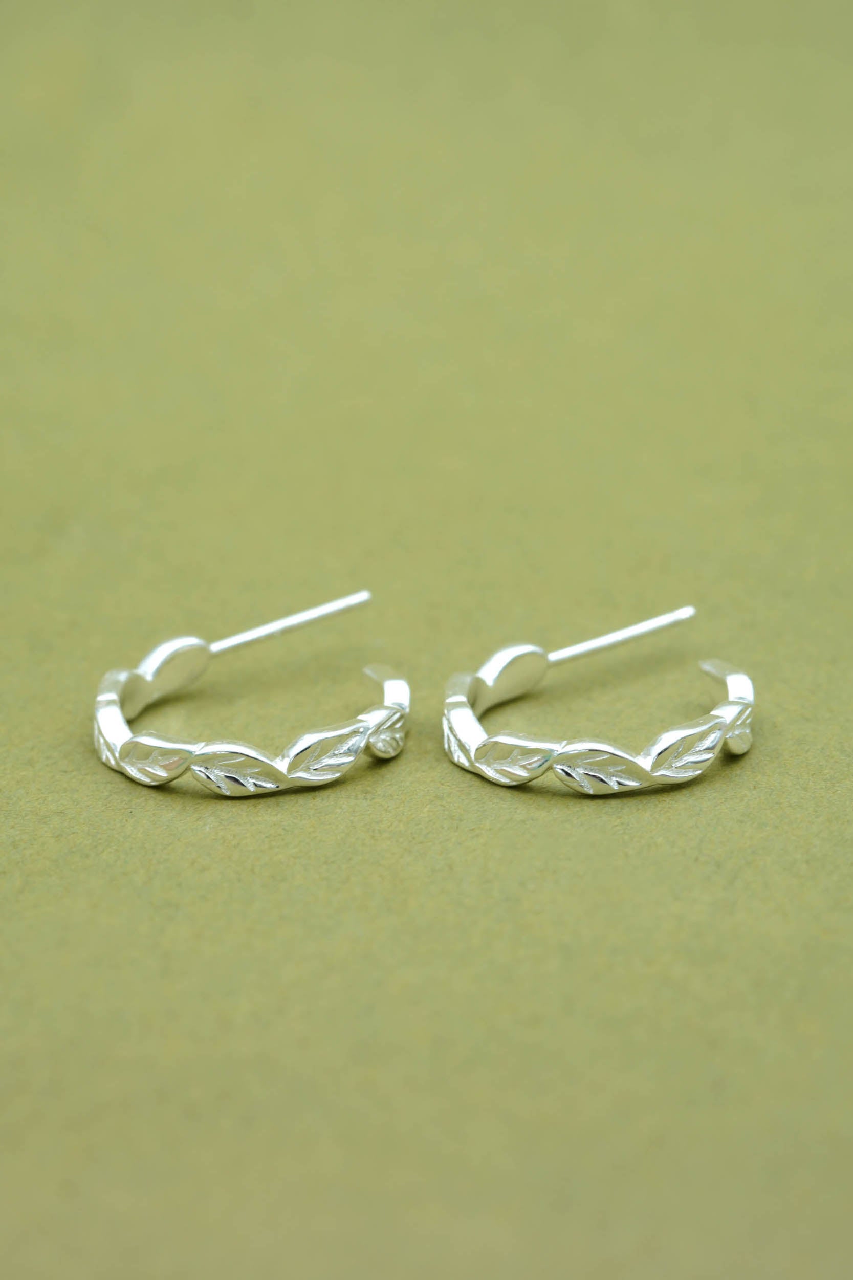 Connected Hoops - Silver